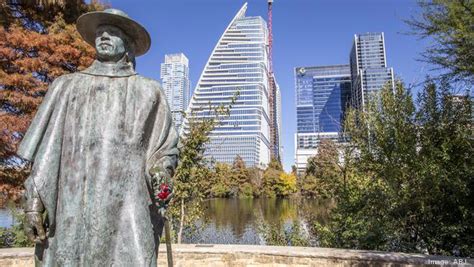 Birthday celebration for late Texas musician Stevie Ray Vaughan to be held at Auditorium Shores